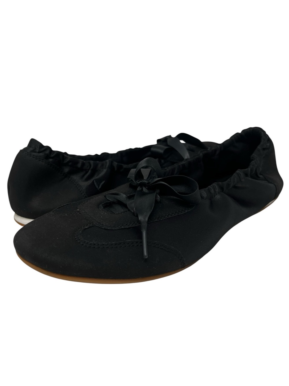 Vivaia Black Ballet Flats with Ribbon Tie